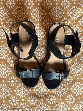 Brash Black Women's Buckle-Strap Heeled Sandals